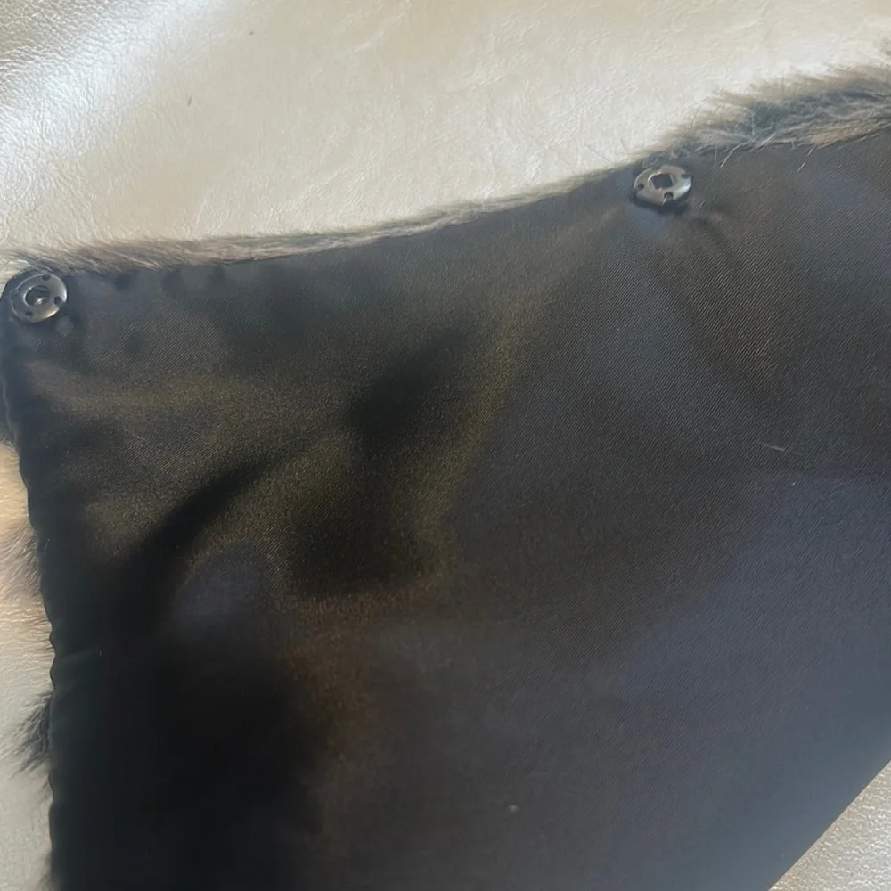 Soft Surroundings Gray and Black Faux Fur Scarf